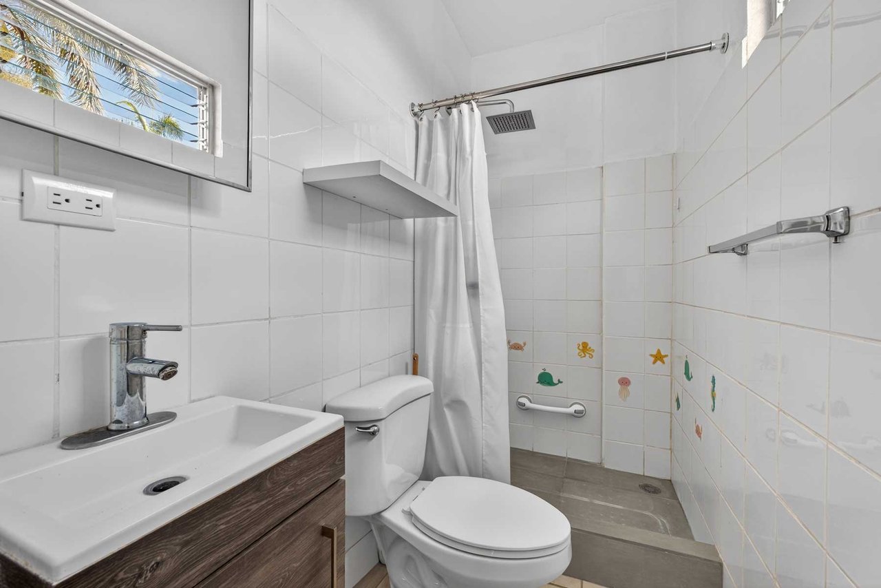 Villa Verde II #5 | 2-Bed Ground-Floor Tropical Retreat at Villa Verde, Tamarindo