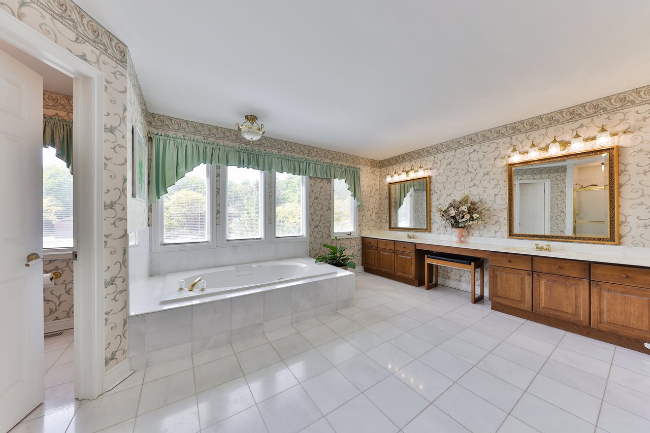Winterberry Estates Landmark
