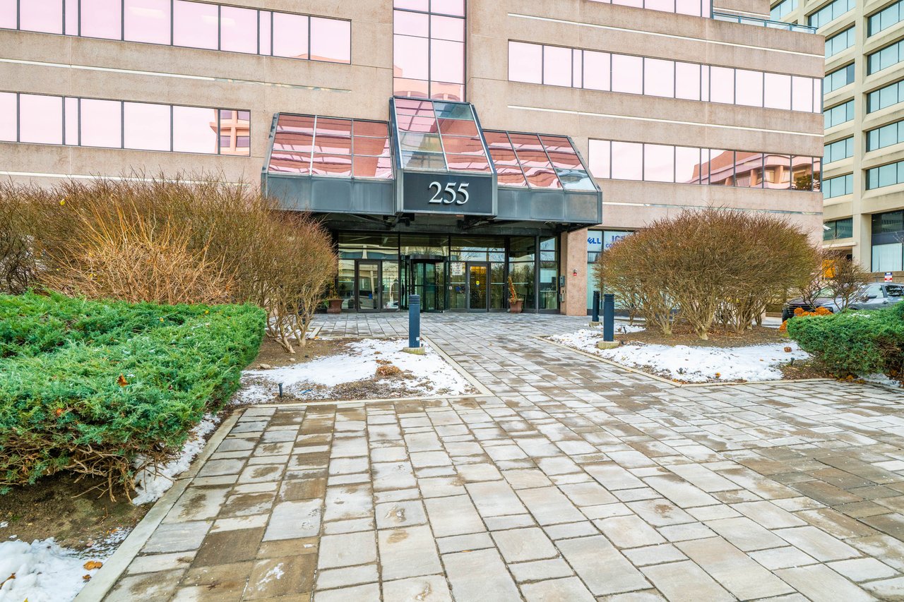 255 Duncan Mill Road Unit:609