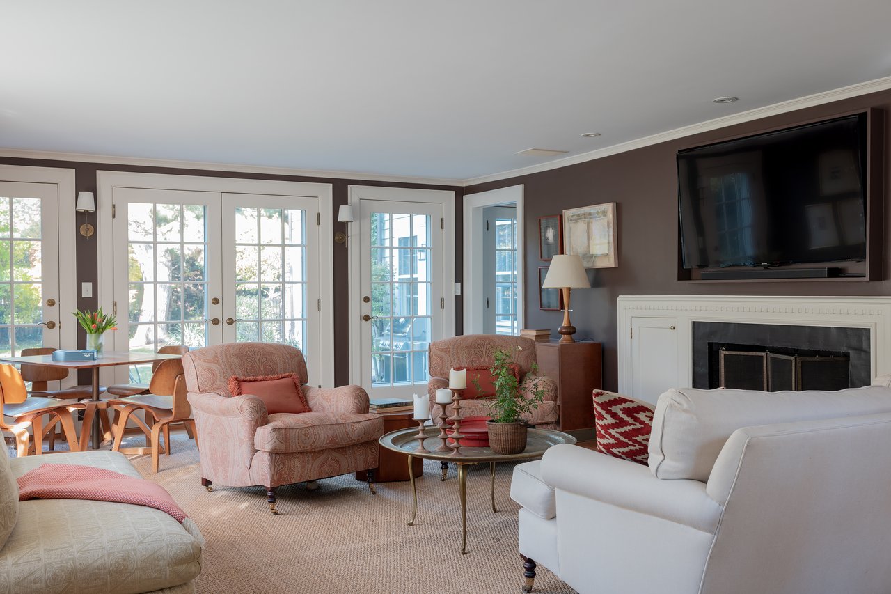 157 Coolidge Hl