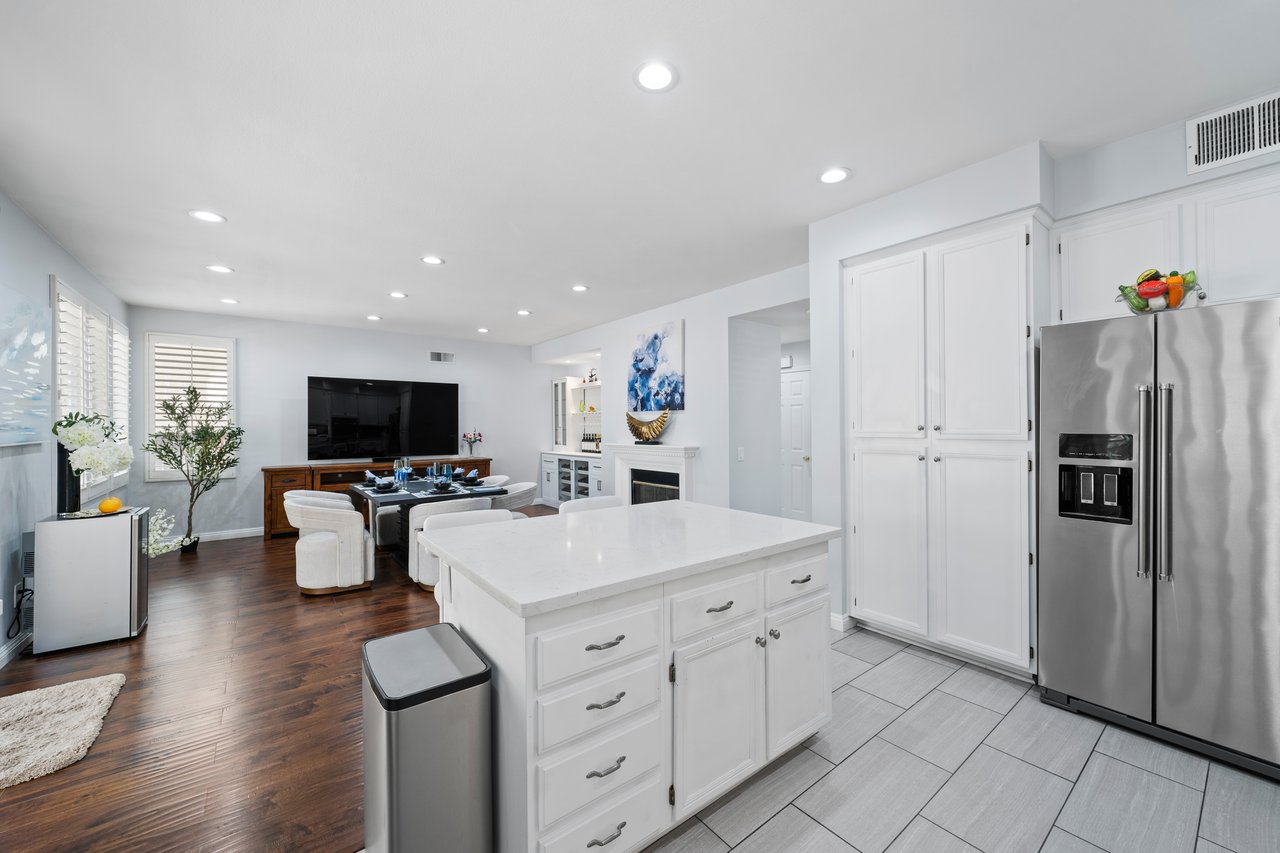 11344 Sunrise Court