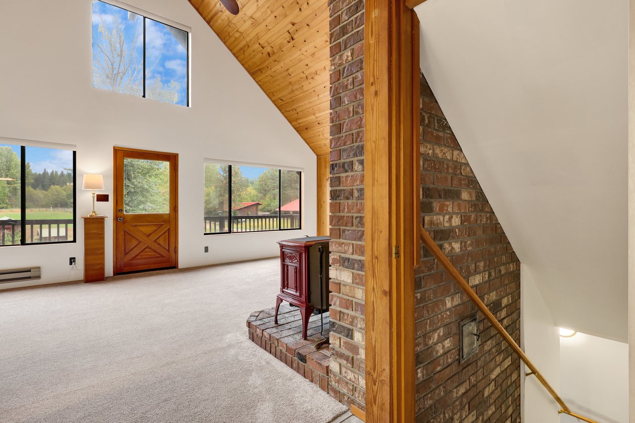 2001 Zrebiec Road, Cle Elum