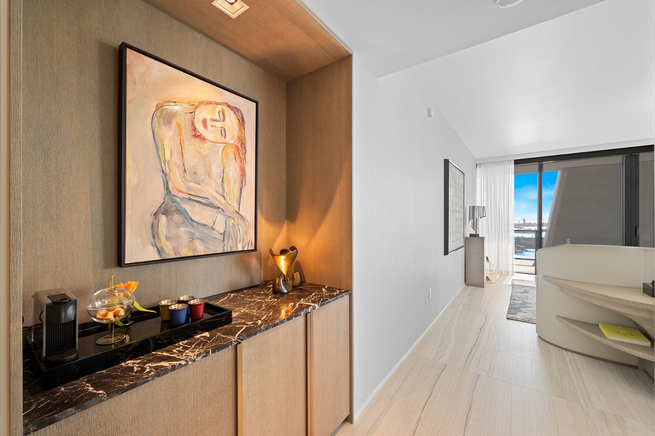 One Thousand Museum Signature Residence