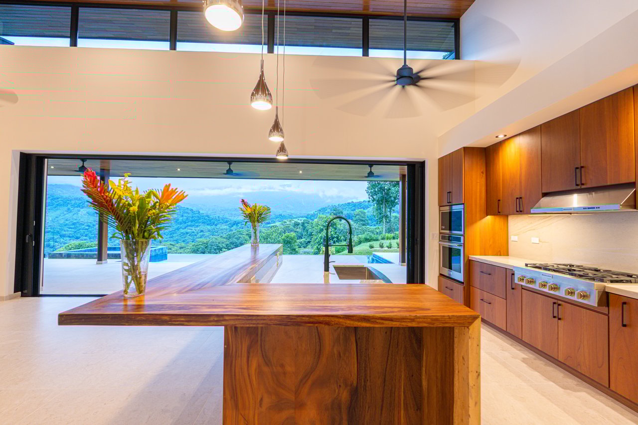 3 Bedroom Luxury Modern Tropical Home in Dominical