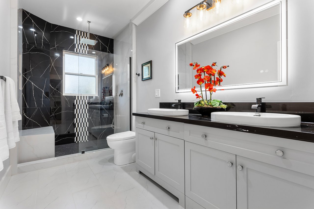 14275 Saratoga Avenue, Saratoga