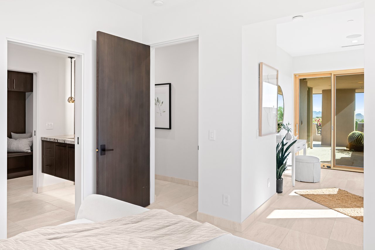 40041 N 111TH Place 44