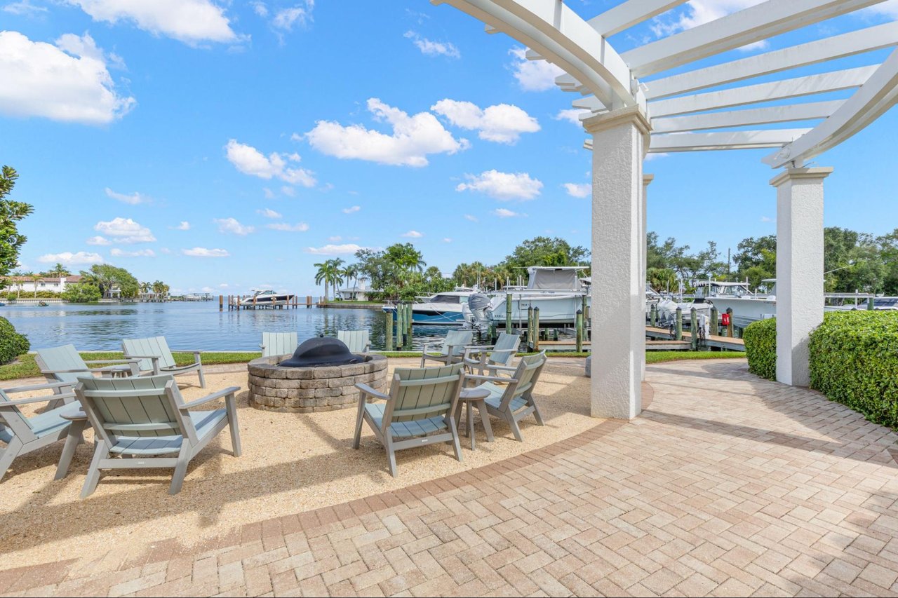 Creating Indoor-Outdoor Flow in Your Bonita Springs Home