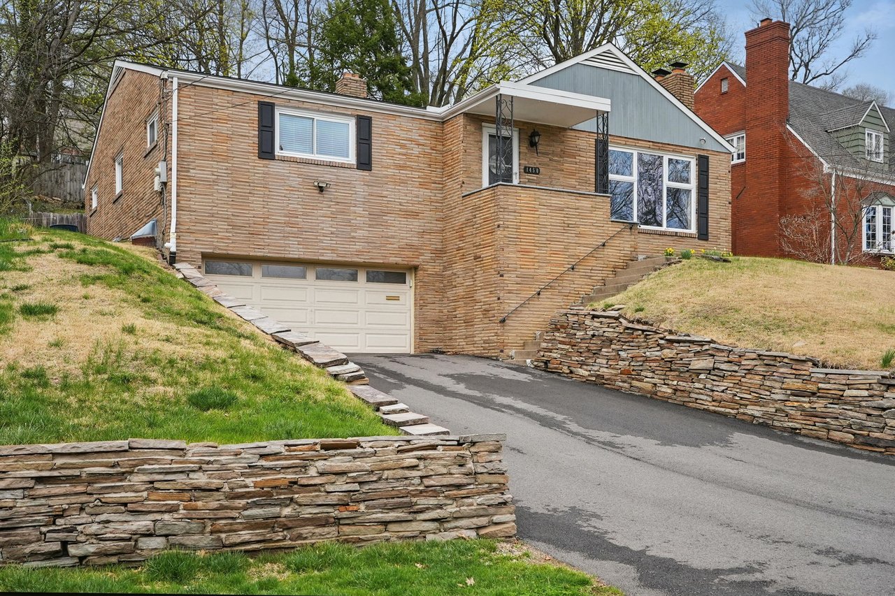 1450 Mohican Dr