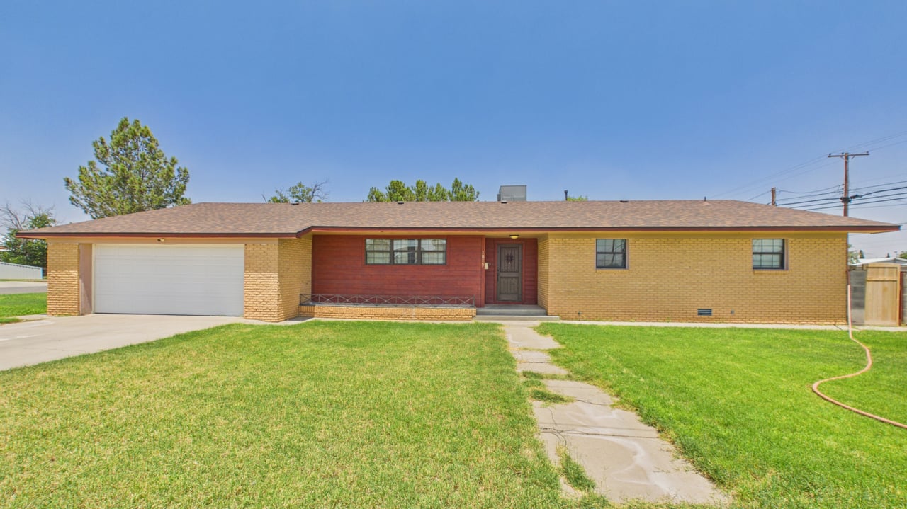 1015 W Normandy Dr