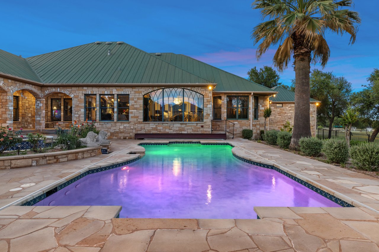 32 Acre Estate