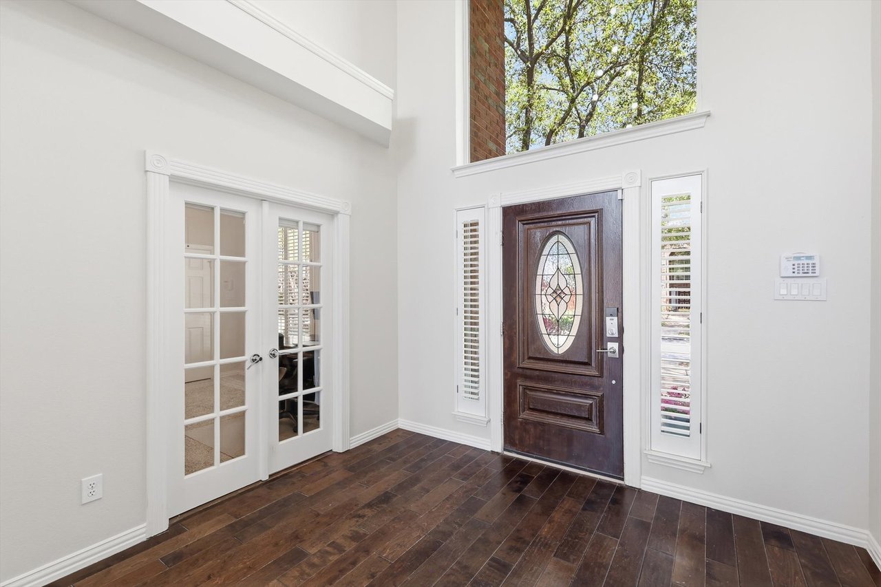 305 Brushy Creek Trail