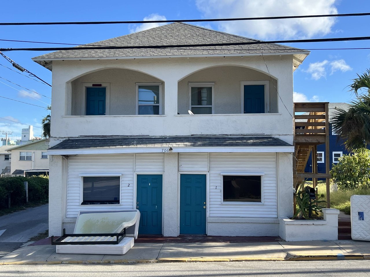 706 Harvey Ave