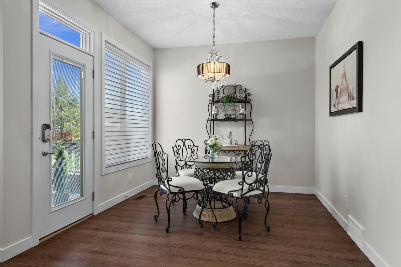 20 Quarry Gardens SE