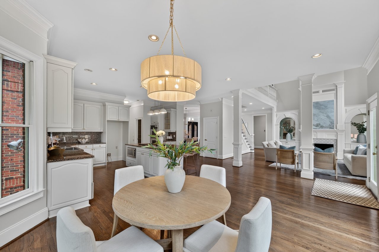 60 Gladwyne Ridge Drive