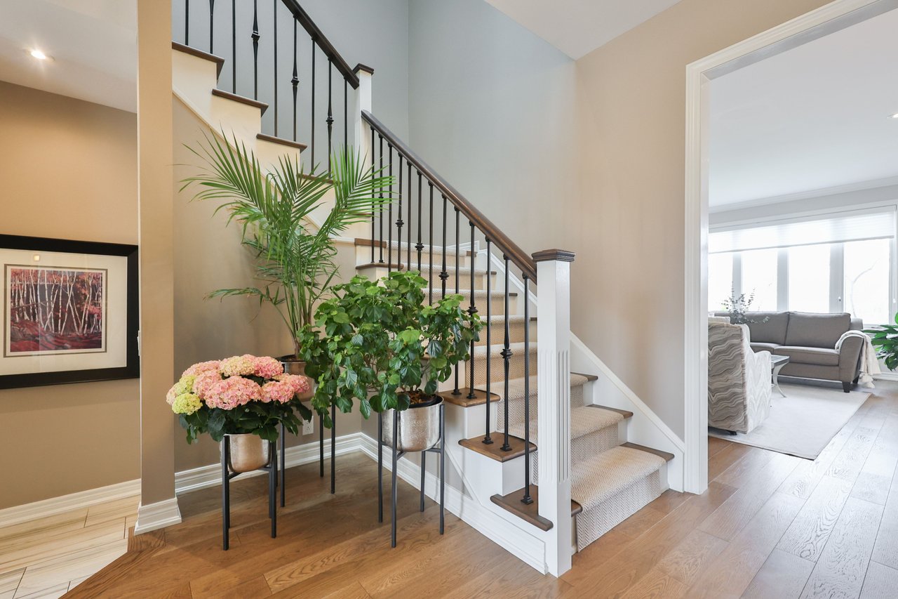 34-2400 Neyagawa Boulevard, Oakville