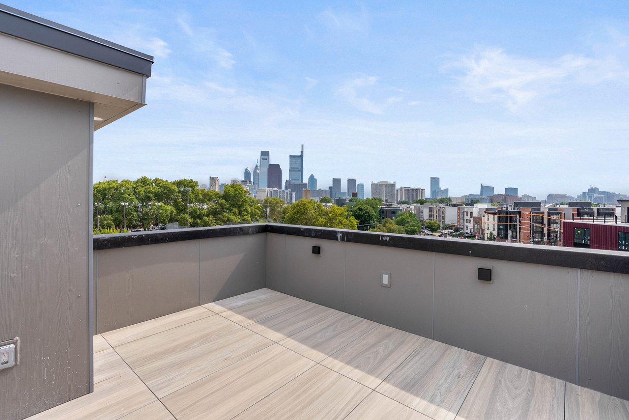 832 Cameron St, Philadelphia, PA 19130