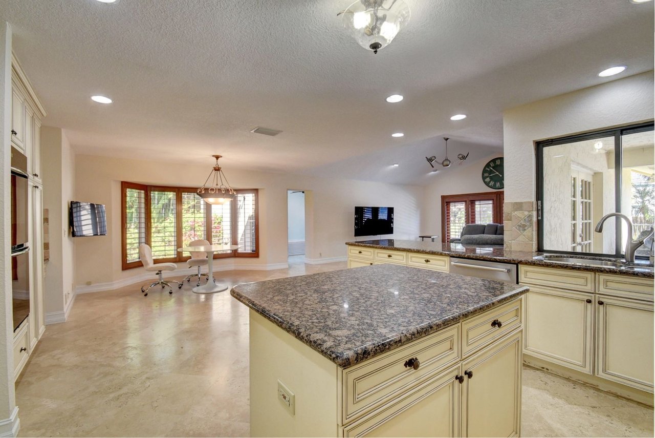 5874 Harrington Way