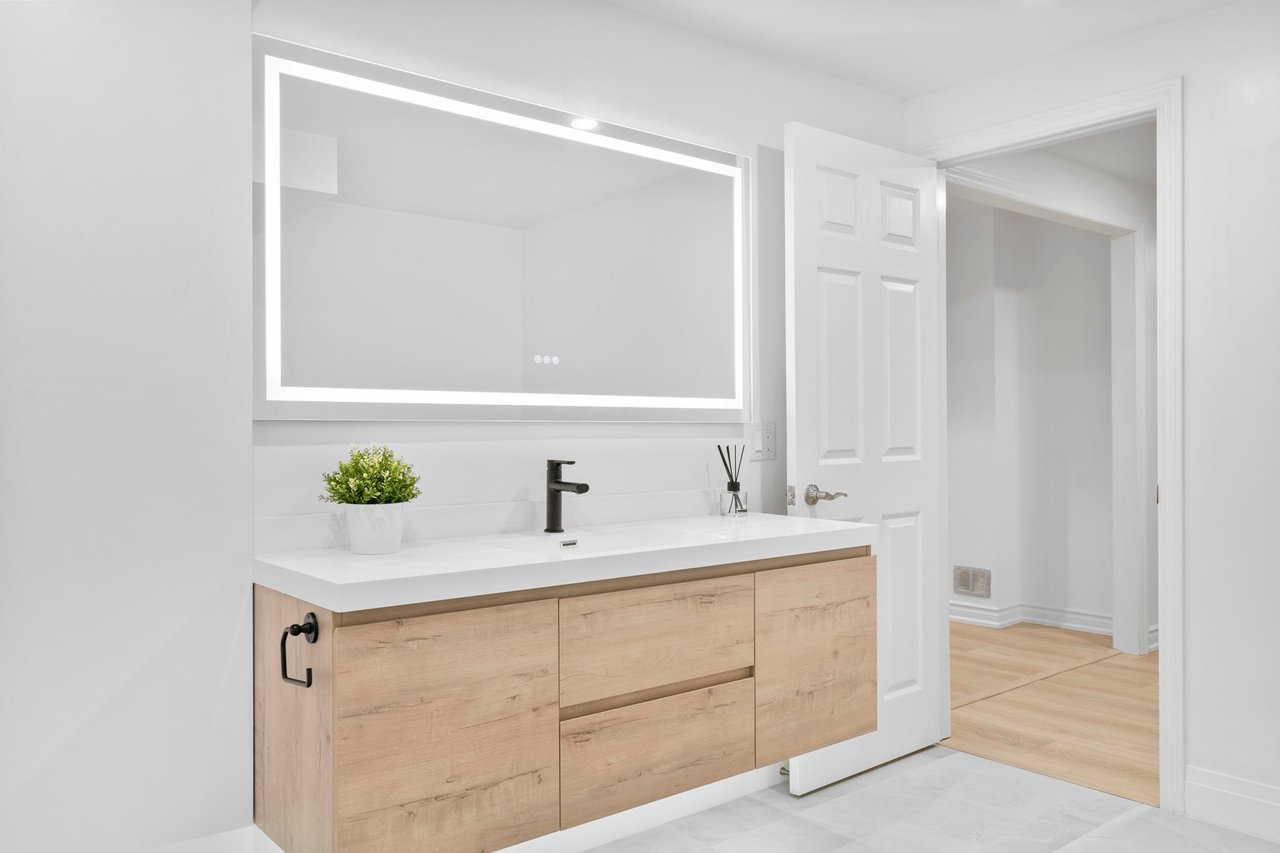 The Prestigious Quadrant Of Bayview And York Mills