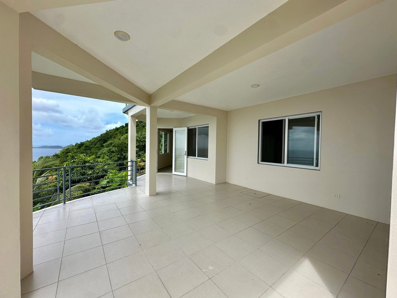 1080 Lorma Bay 2 Bedroom Apartment