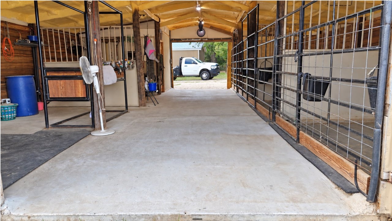 16515 N US HWY, Hico, TX 76457 | Horse Property