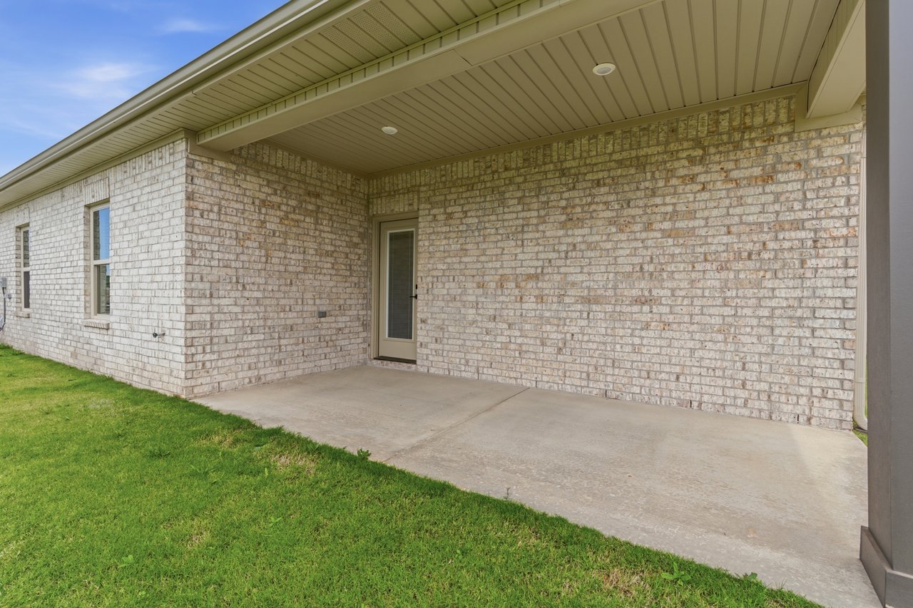 Brand New 3Bed/2Bath Huntsville Home! Move-In Special!