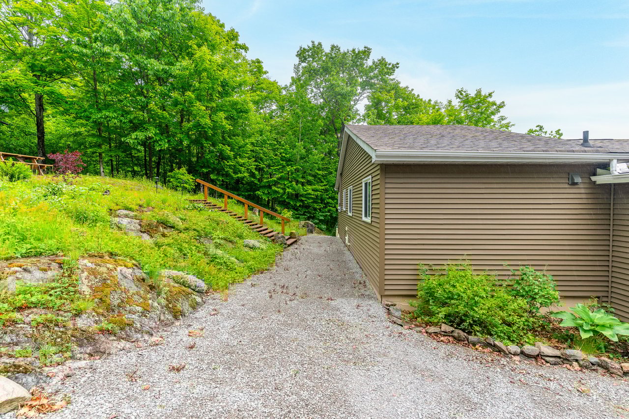 1601 CLAUDE BROWN ROAD