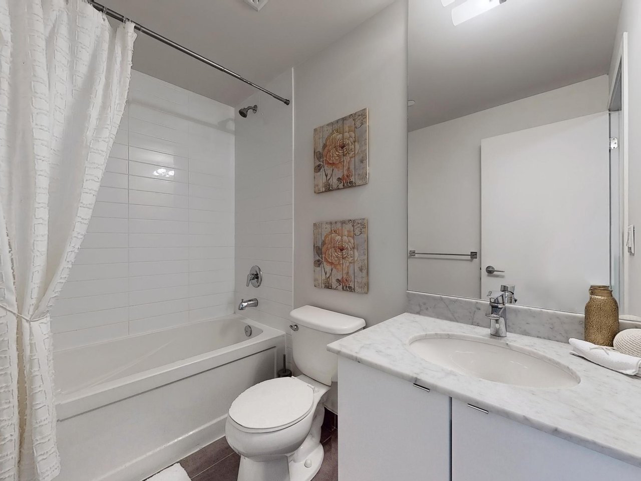 69 Lynn Williams St Unit: 204