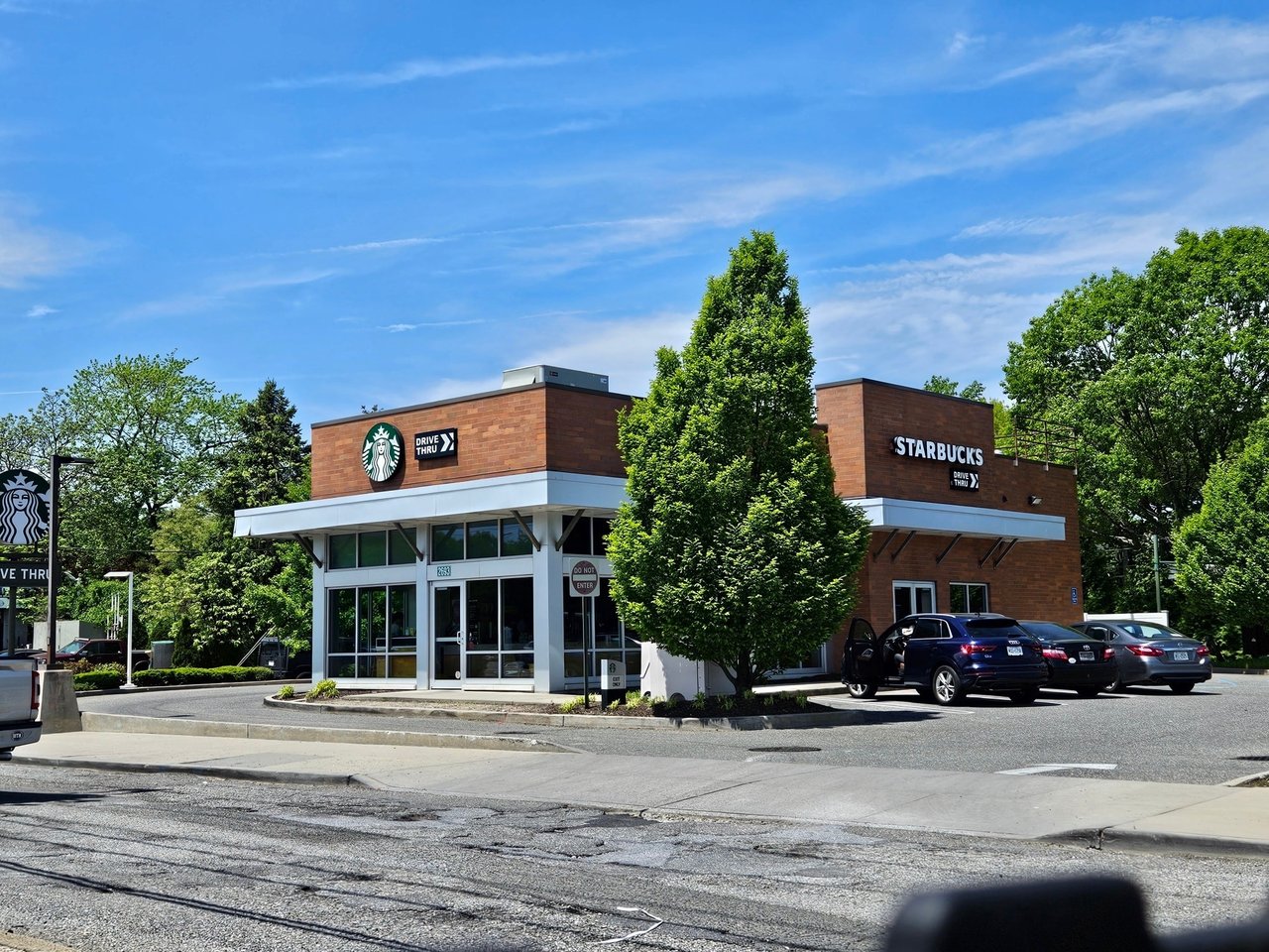3056-3068 Hempstead Tpke