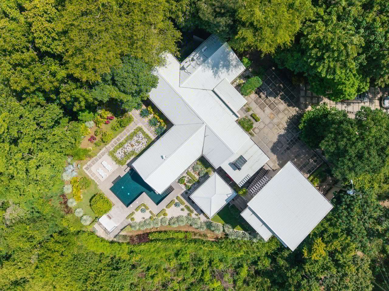 Casa Arcadia | Ocean-View Home with Two Income-Producing Studios