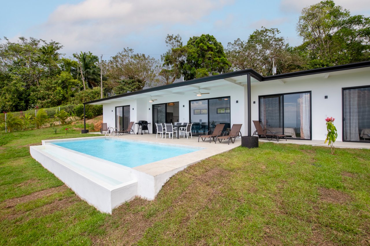 Expansive Ocean View Home in Ojochal Costa Rica