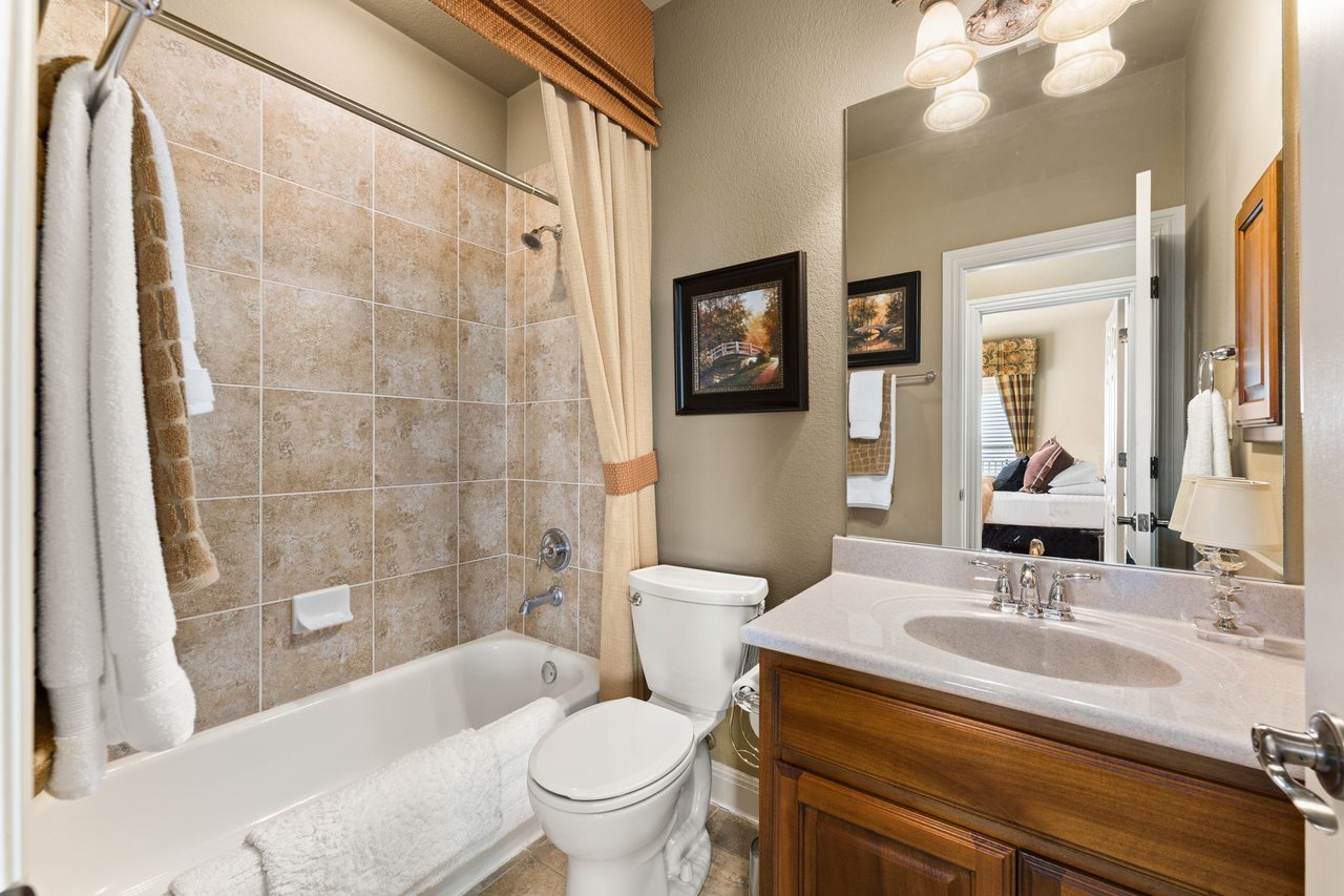 205 Emerald Ridge DR