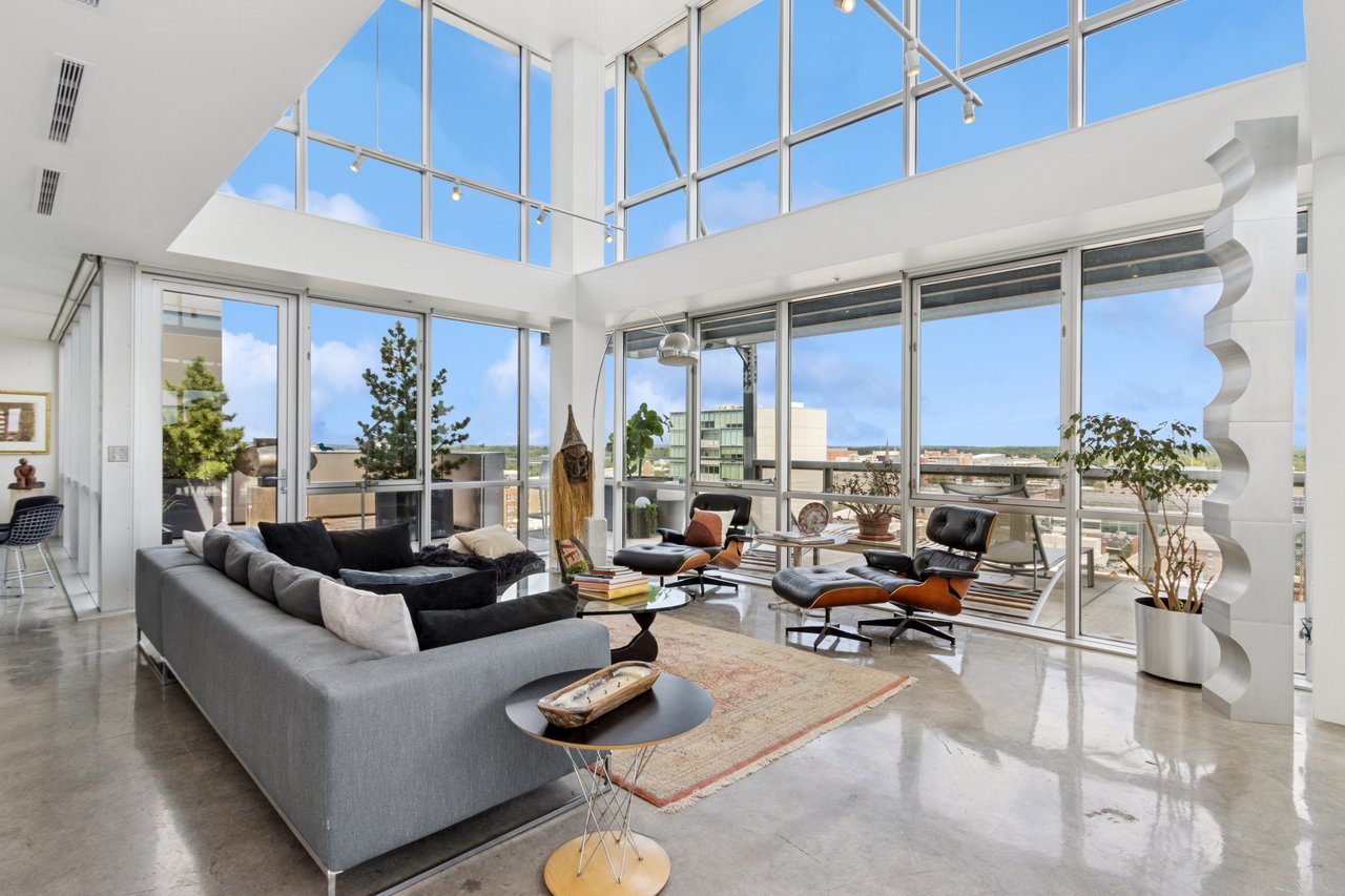 221 E College St Unit: Nos. 1301 +1302