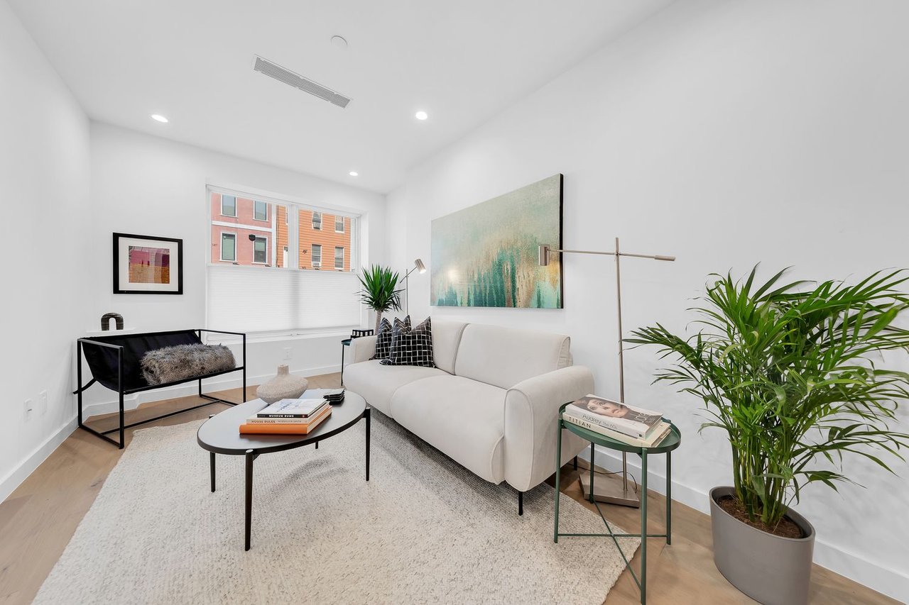 1390 Putnam Avenue, Unit 1F