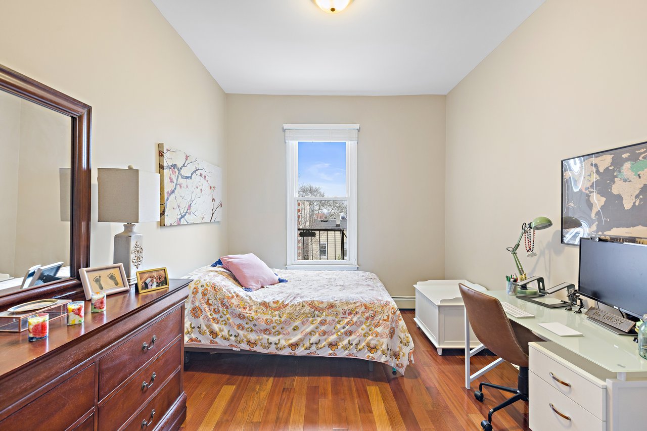 314 PALISADE AVE Unit: 3