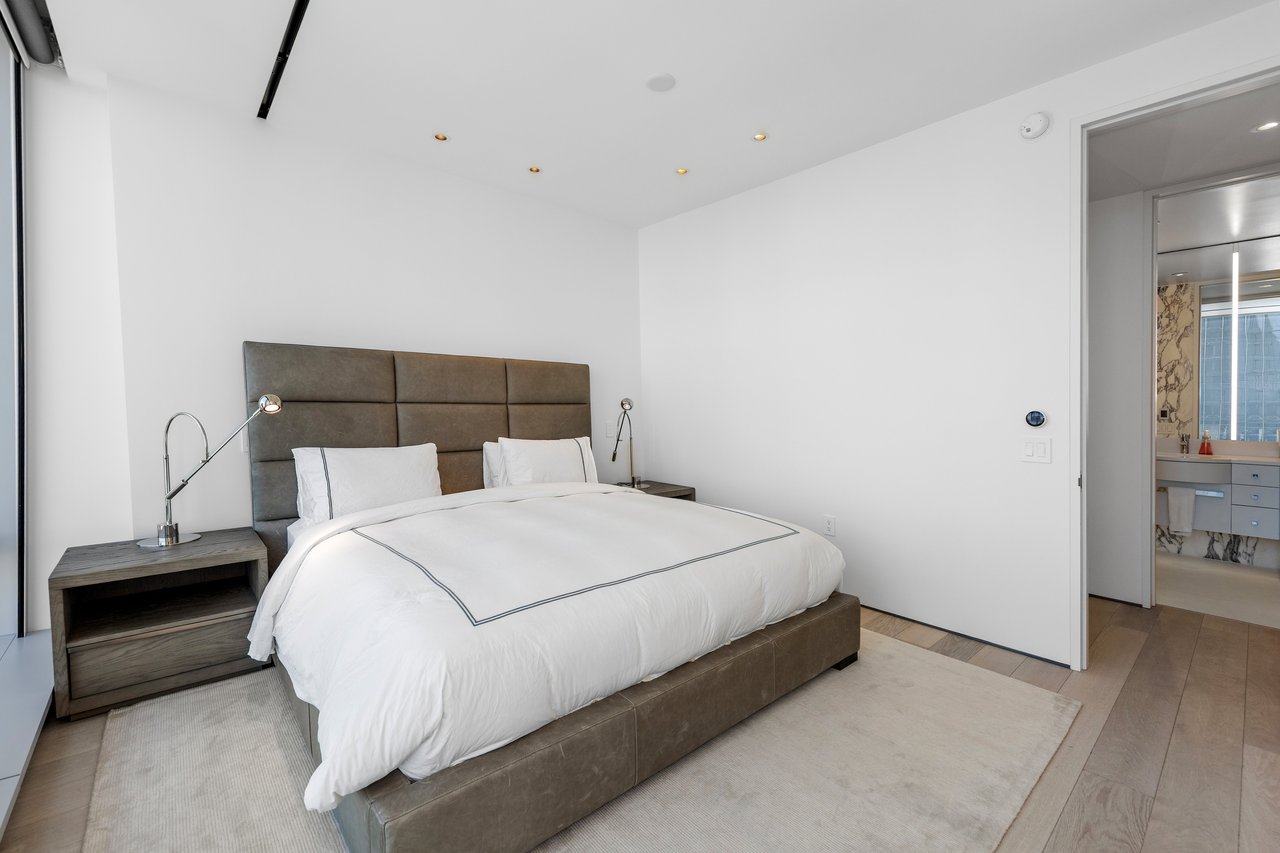 Panoramic Views at 181 Fremont