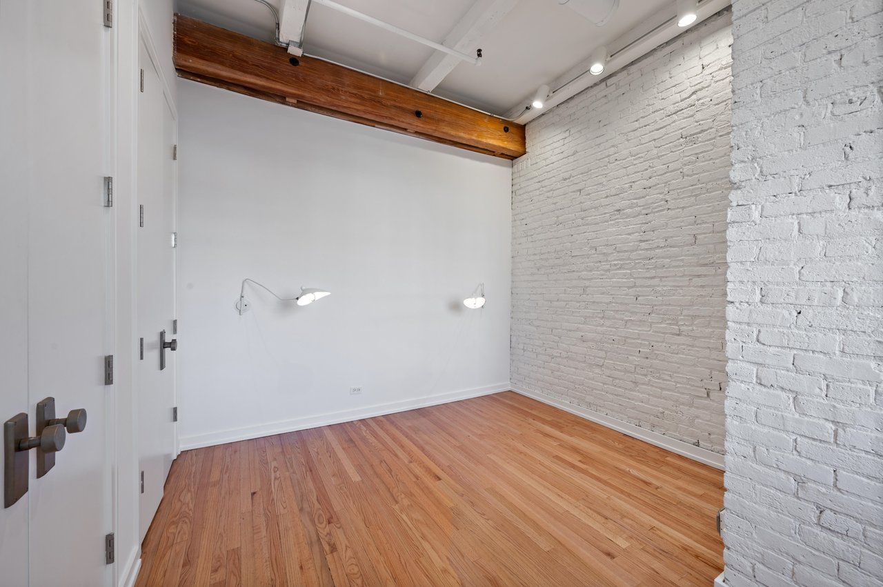 900 West Jackson Boulevard Unit 3W 