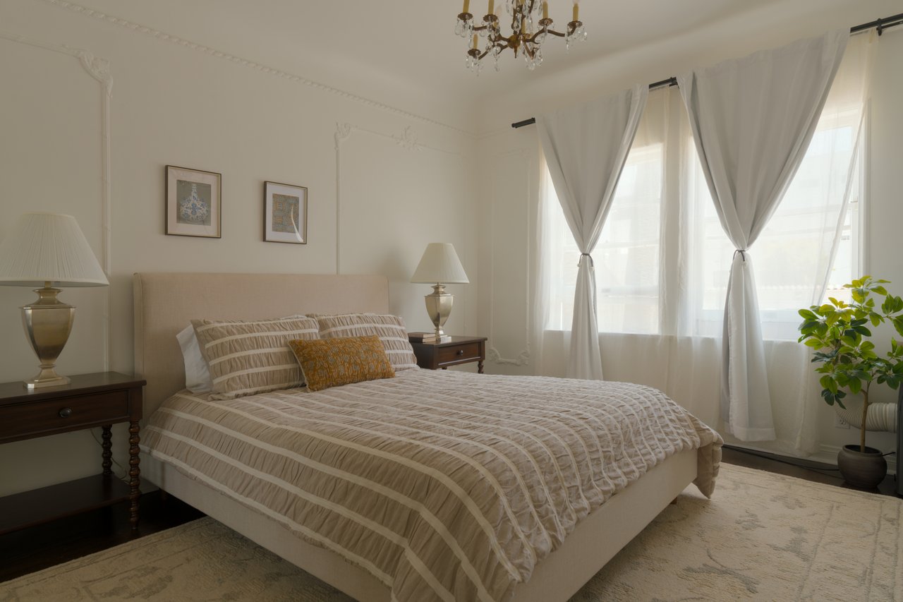 3400 San Marino St Unit M, in K-Town