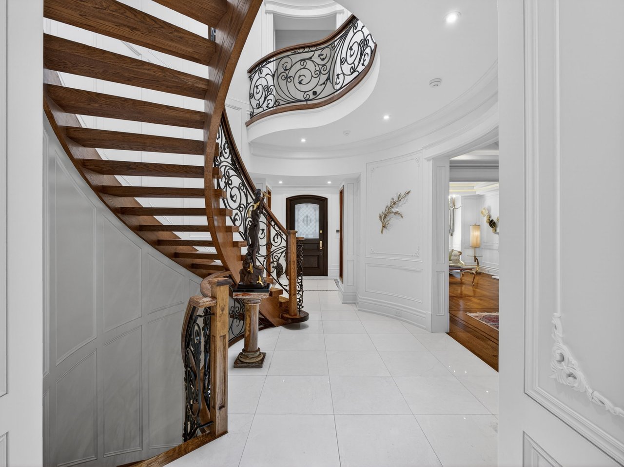 A Rare Ravine Estate