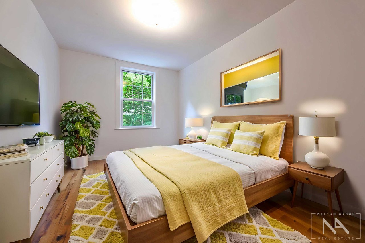 39-13 46th Street