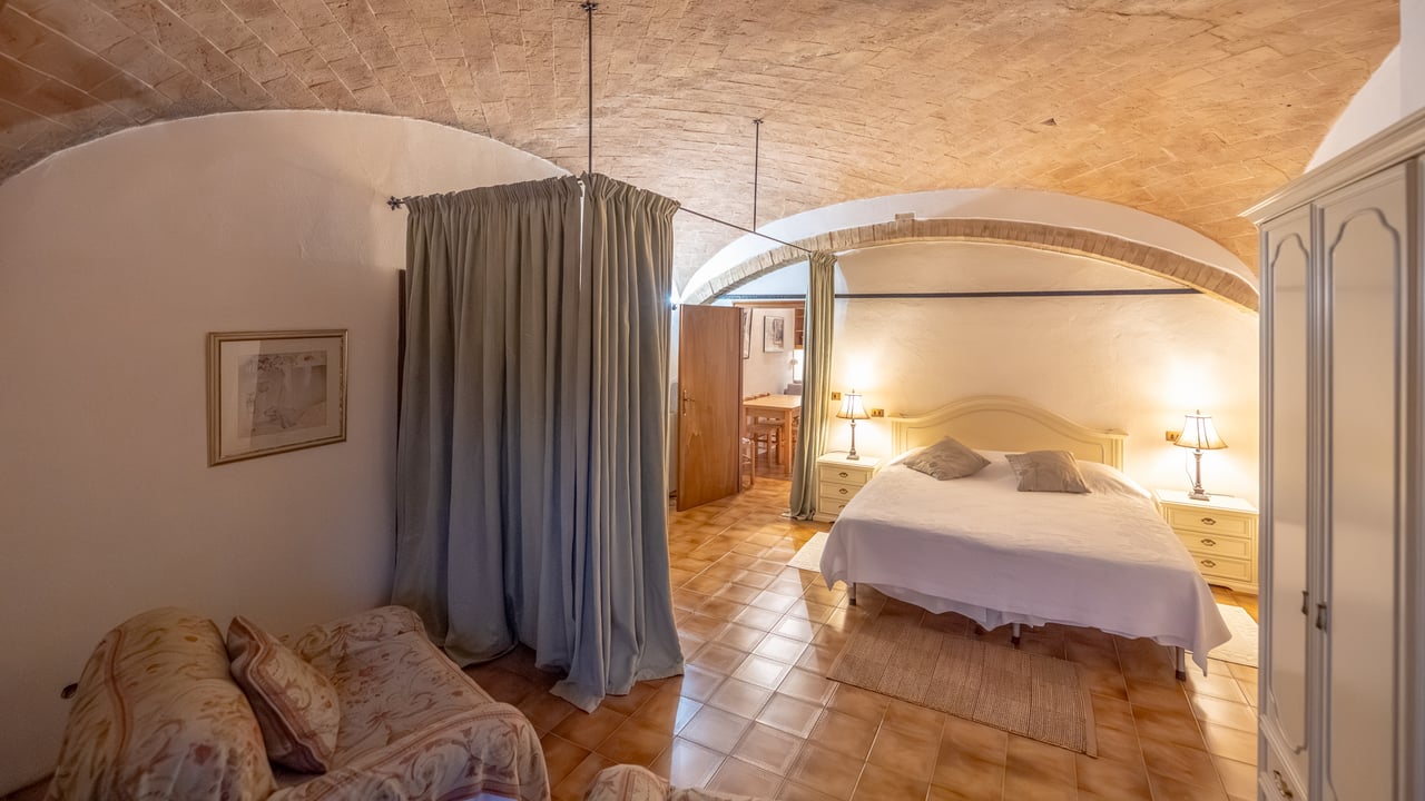 POGGIO COLOMBA