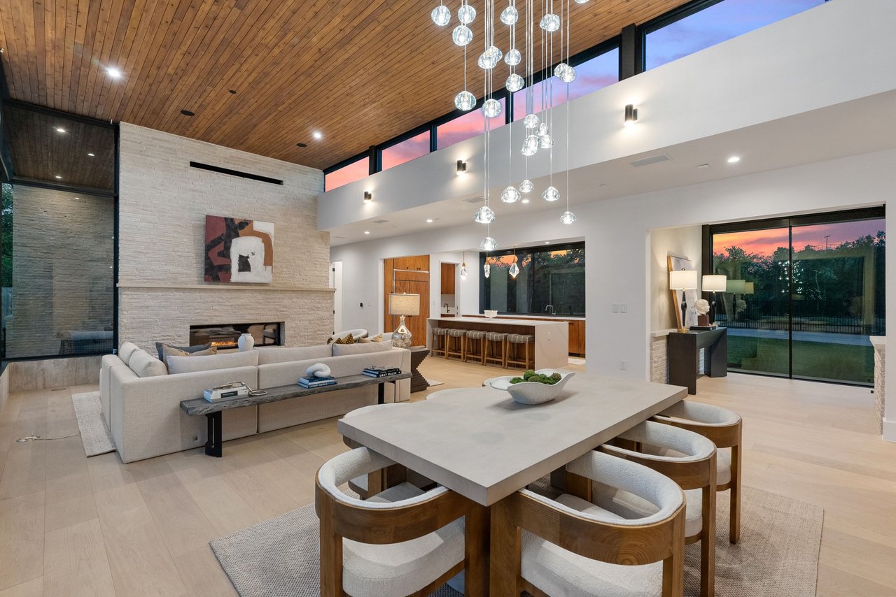 Refined Westlake Retreat