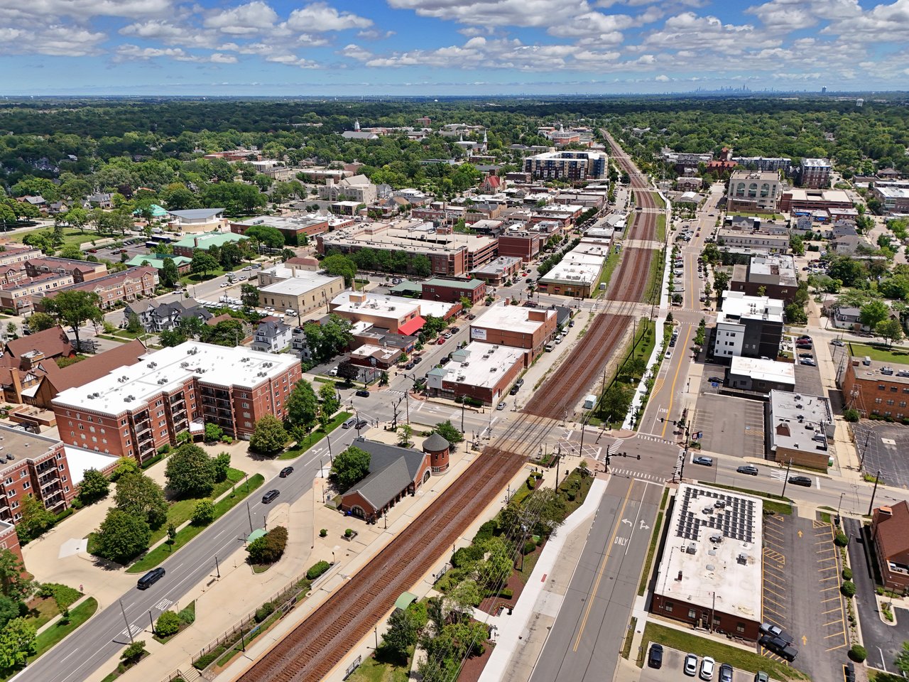 What Weekend Life Looks Like in Wheaton, Illinois