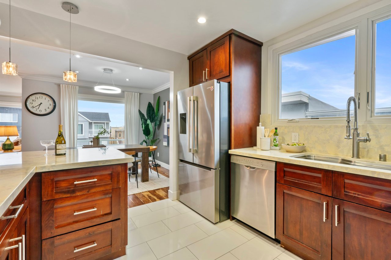 23 Fernwood Ave