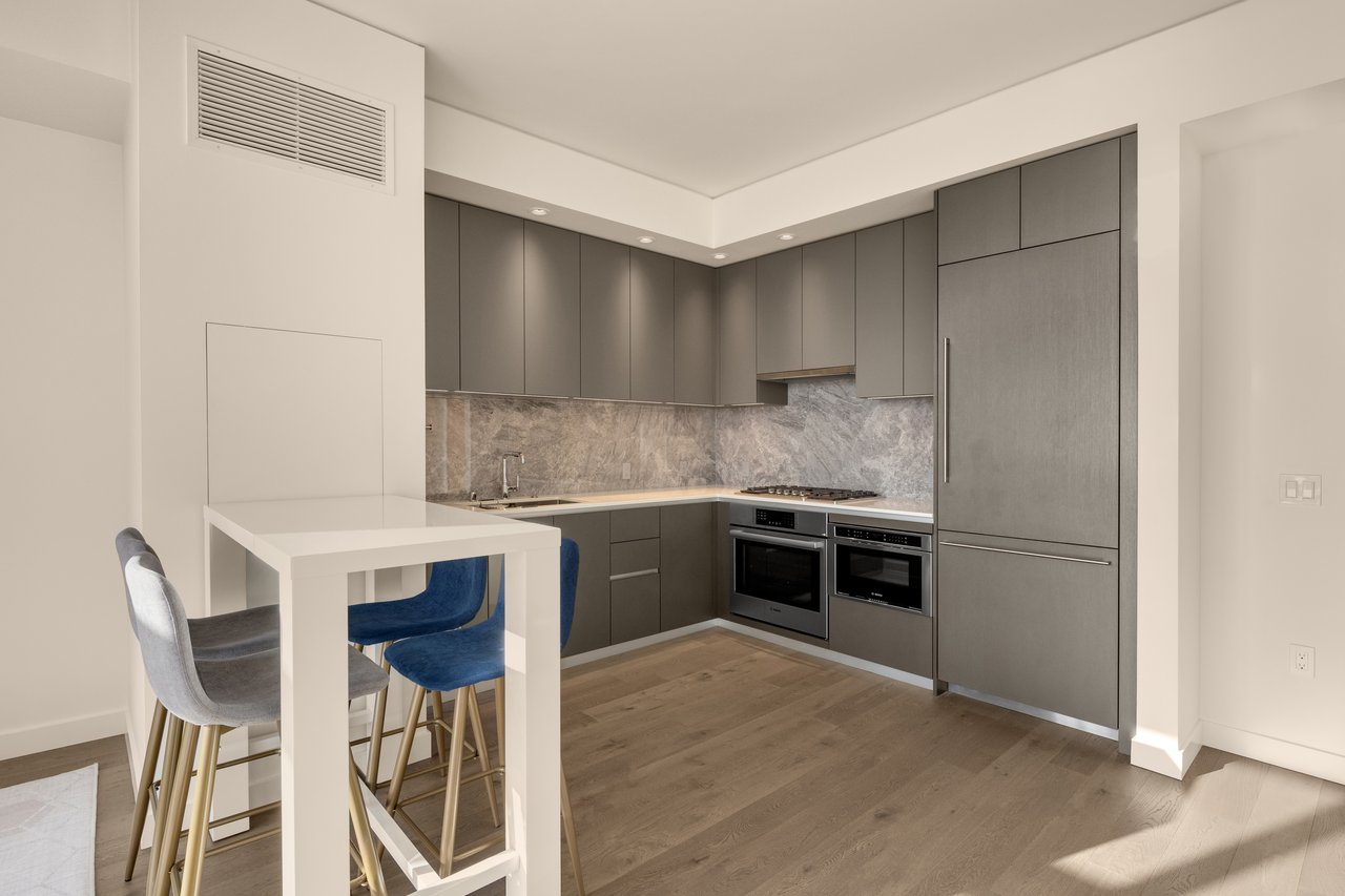 2510 6th Ave Unit 3105