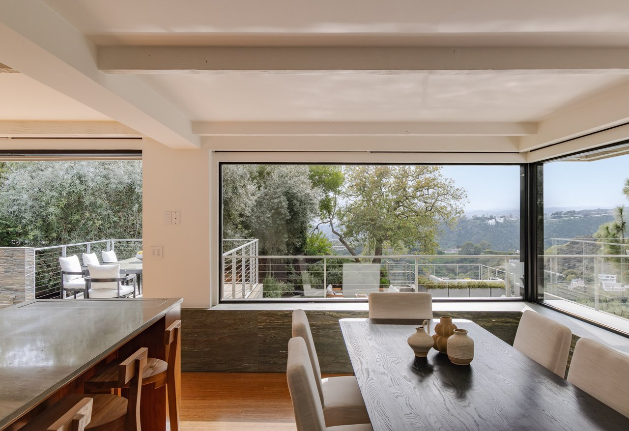 1575 Carla Rdg, Beverly Hills