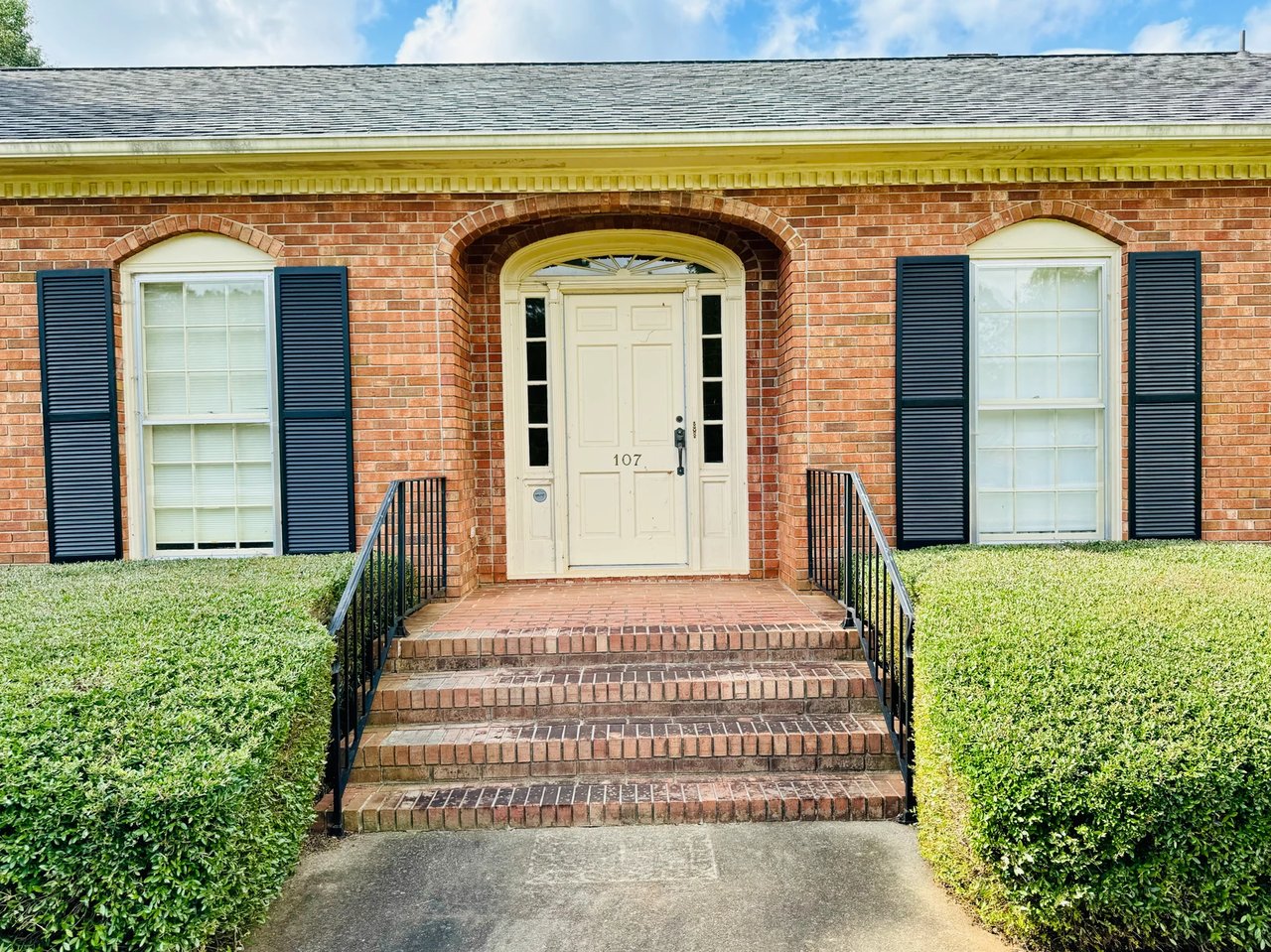 Sold - Excellent & Spacious Ranch Home For Sale in Walhalla, South Carolina