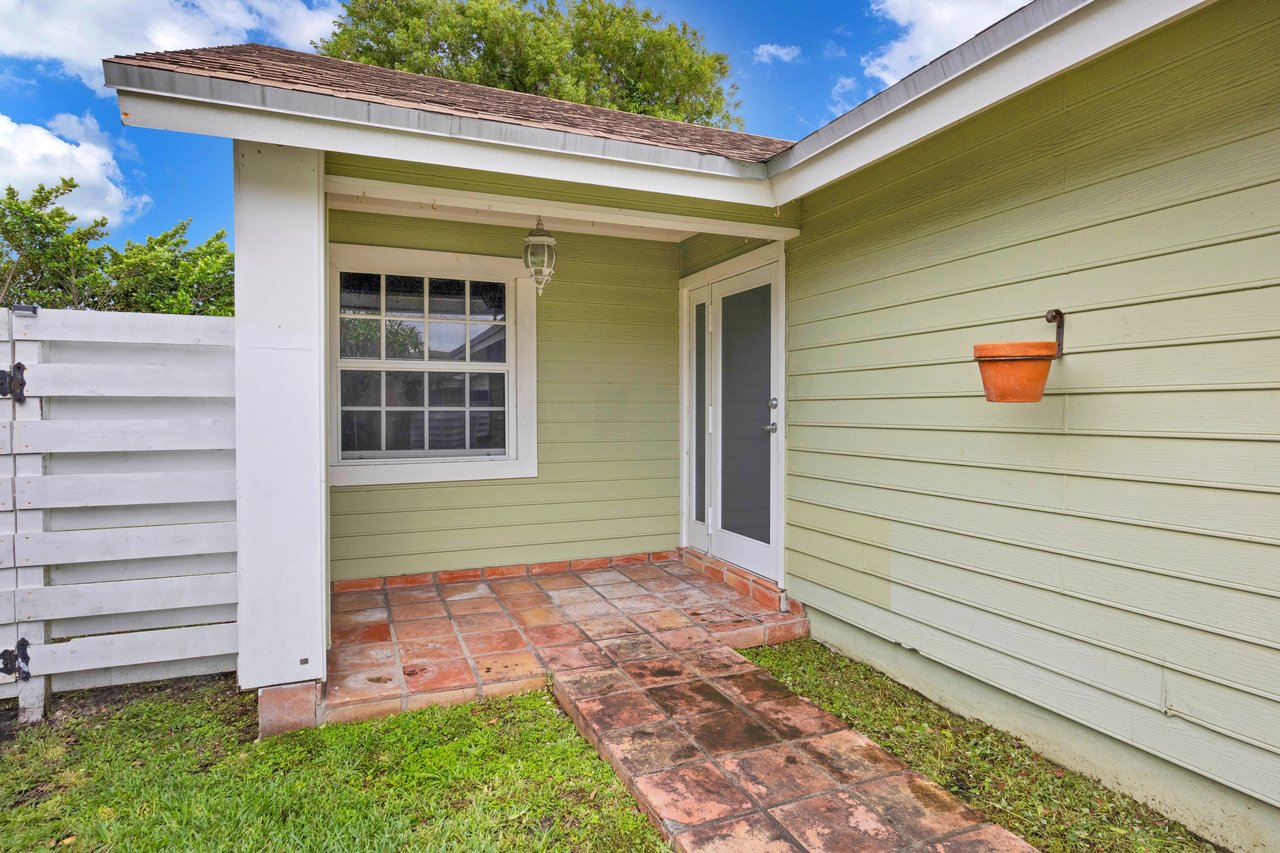Estate Sale Opportunity in Kendall