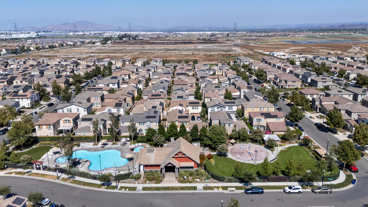 3147 E Yellowstone Dr. 