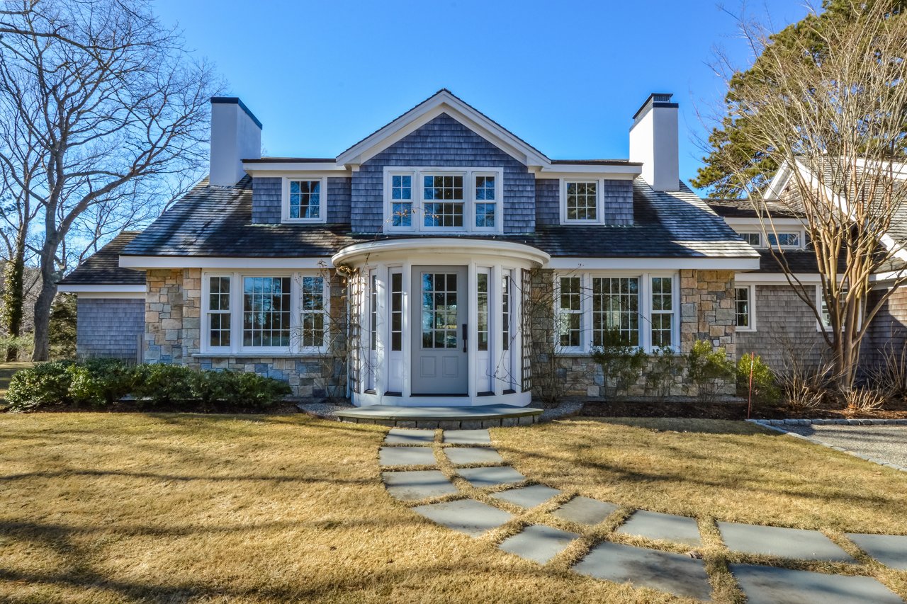 Exquisite Waterfront Estate on Oyster Harbors