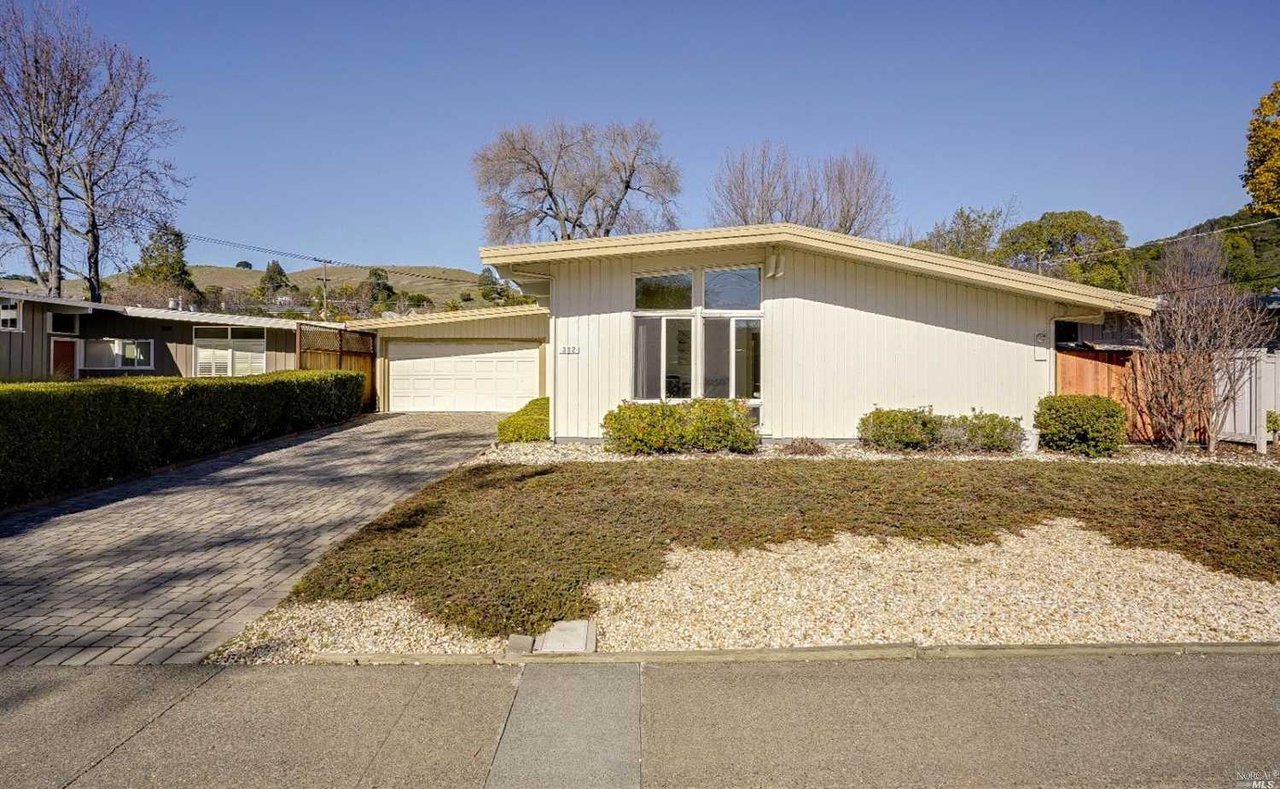 382 Holly Drive